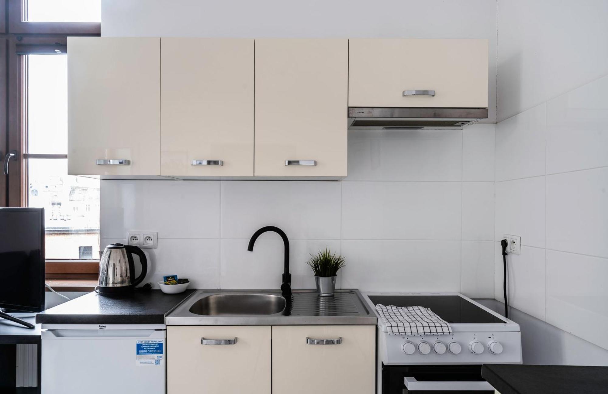 Apartament Z Osobna Sypialnia W Pieknej Kamienicy W Centrum Wroclaw Luaran gambar
